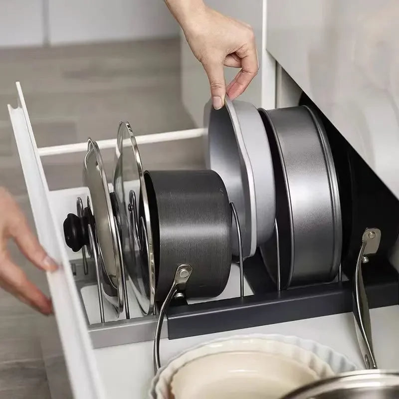 Expandable cookware organizer organizer