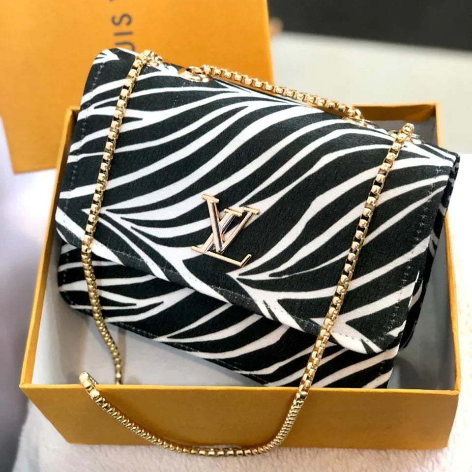 Stylish printed purse zebra color purse