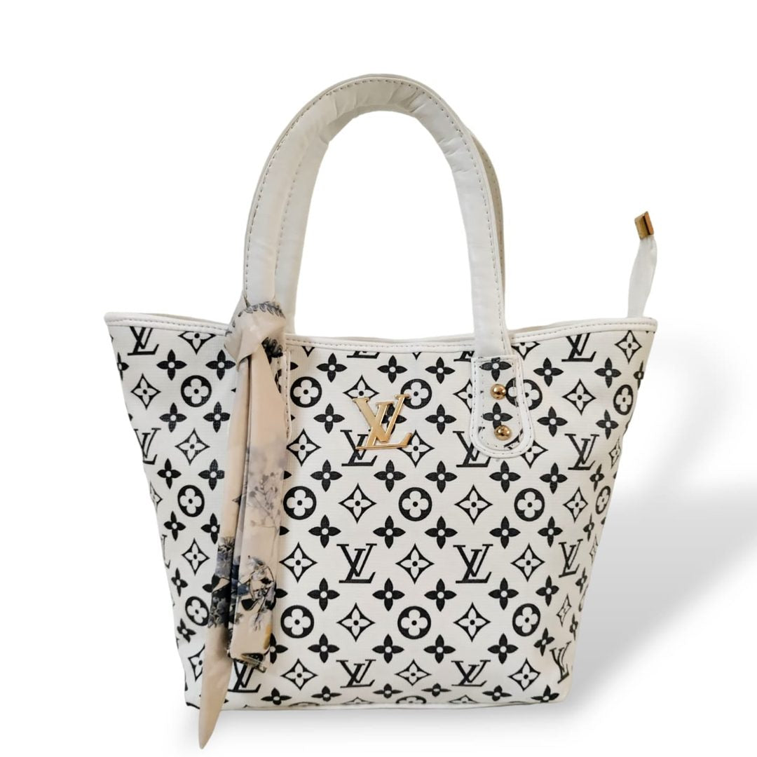 Top tier branded stylish hand bags White hand bags