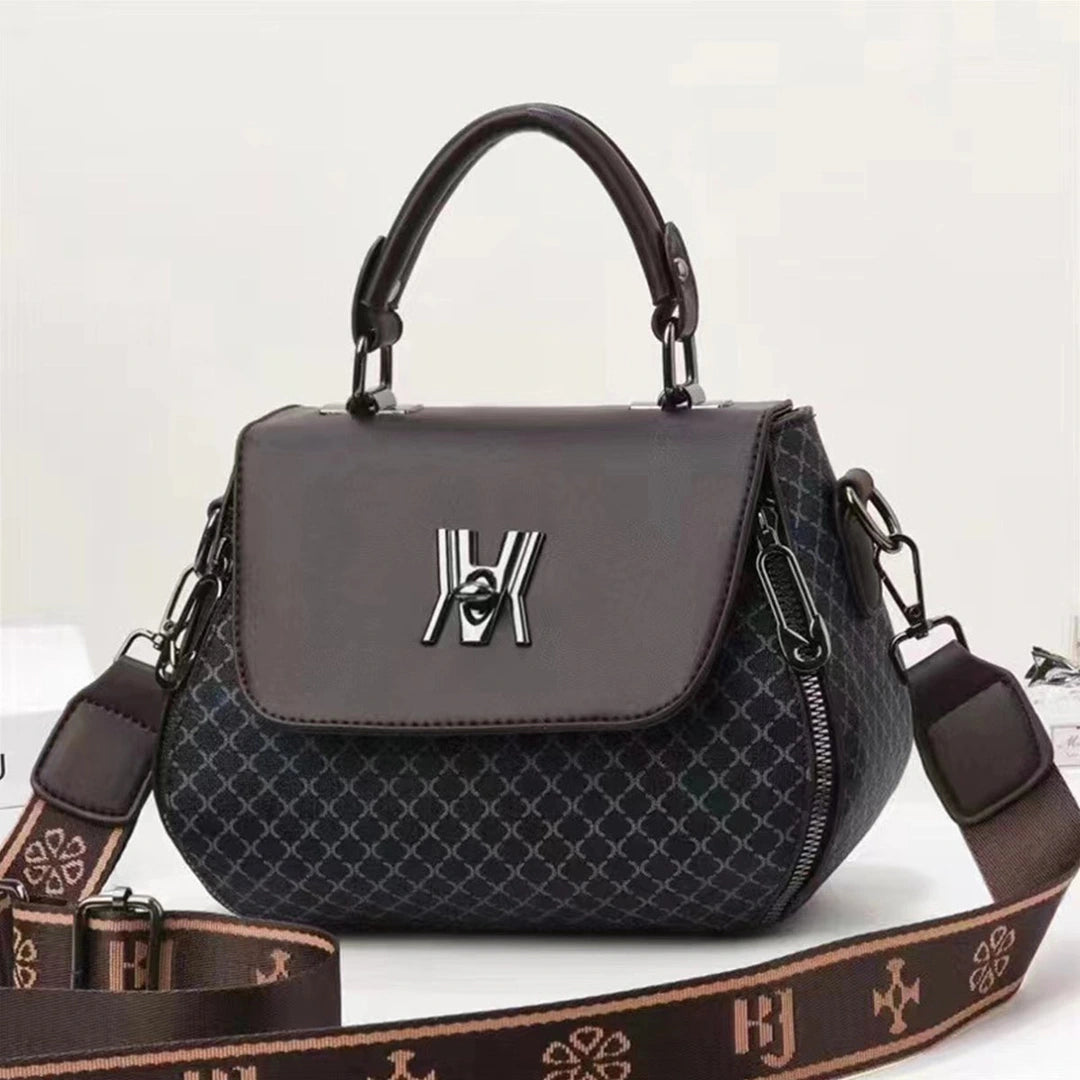 Vintage artificial leather satchel bag Black hand/ shoulder/ crossbody bags