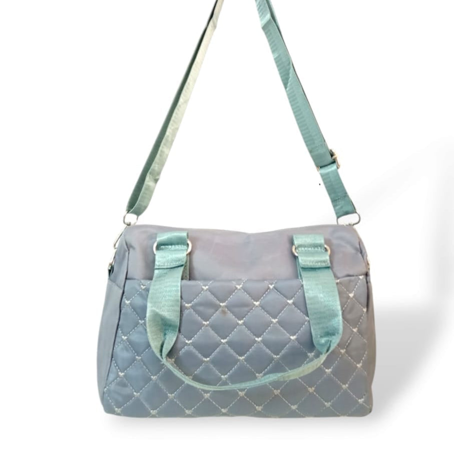 Quilted solid color shoulder/crossbody bag Gray hand/shoulder bags