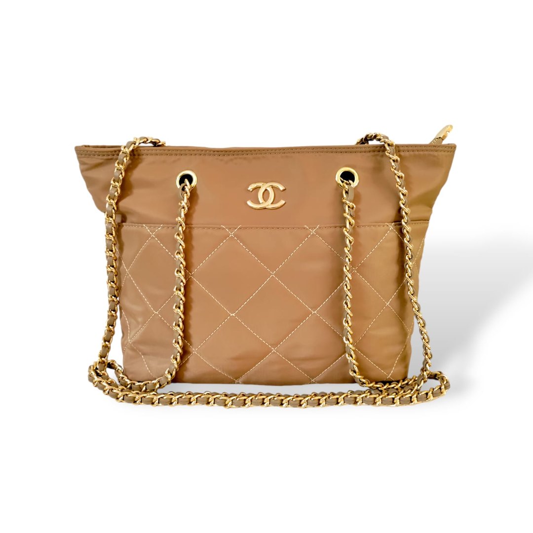 Elegant High-End Long Gold Chain Shoulder Bags Beige hand/ shoulder bags