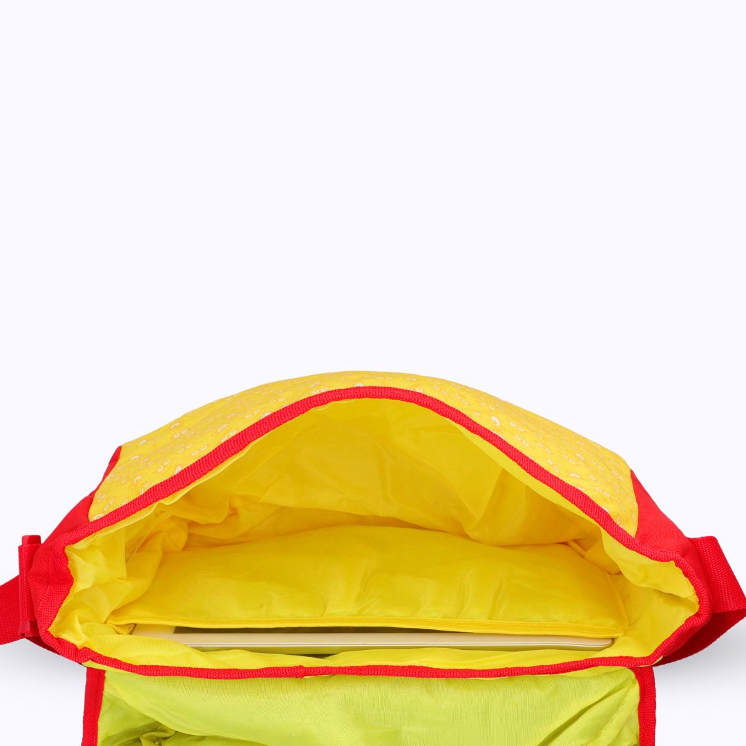 Minion Messenger Bag - Red & blue Beedo